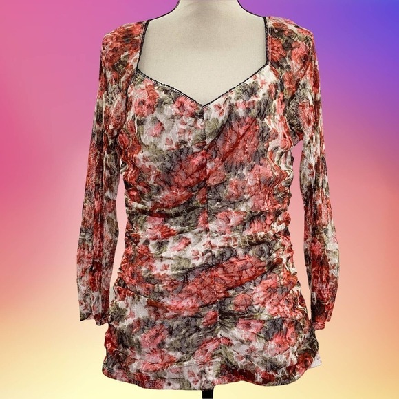 Agb Long Sleeve Printed Sweetheart Neckline Blouse - Picture 12 of 12